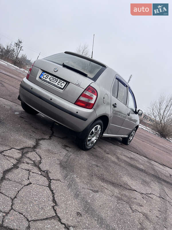 Хэтчбек Skoda Fabia 2006 в Чернигове фото 3 Хэтчбек Skoda Fabia 2006 в Чернигове