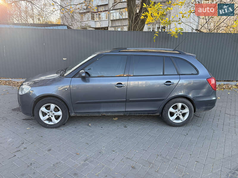 Универсал Skoda Fabia 2008 в Хмельницком фото 4 Универсал Skoda Fabia 2008 в Хмельницком