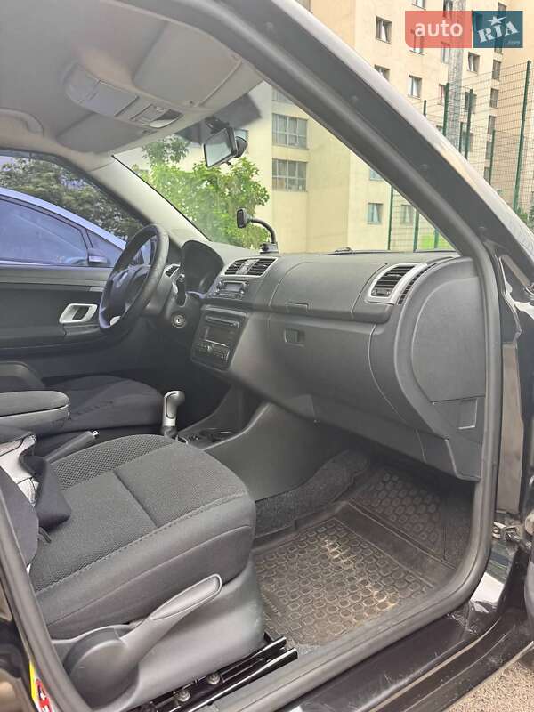 Хэтчбек Skoda Fabia 2008 в Золотоноше