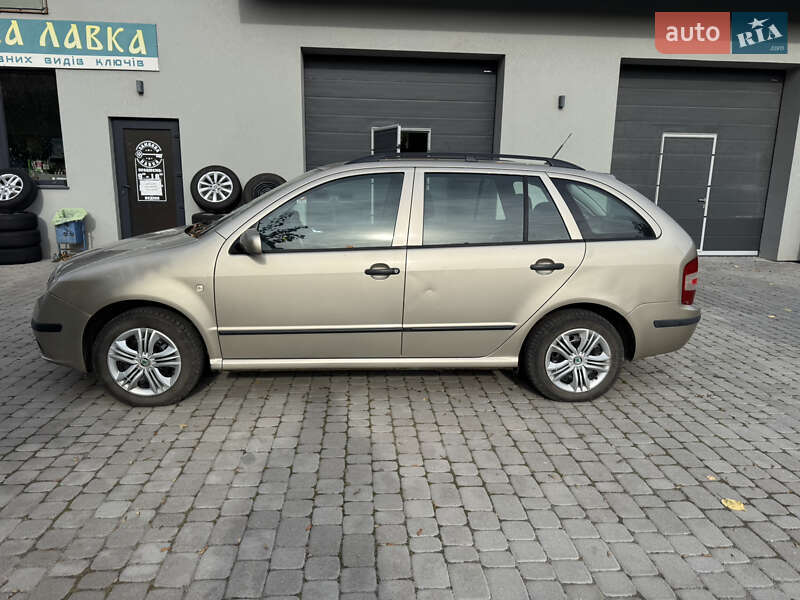 Универсал Skoda Fabia 2005 в Староконстантинове фото 4 Универсал Skoda Fabia 2005 в Староконстантинове