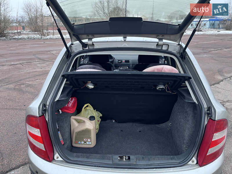 Хэтчбек Skoda Fabia 2006 в Чернигове фото 5 Хэтчбек Skoda Fabia 2006 в Чернигове