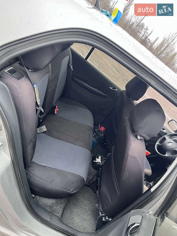 Хэтчбек Skoda Fabia 2006 в Чернигове фото 16 Хэтчбек Skoda Fabia 2006 в Чернигове