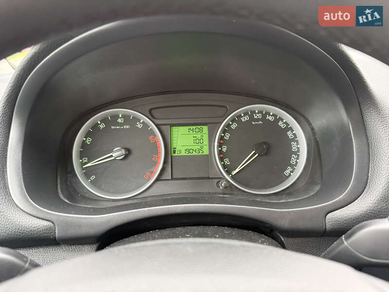 Универсал Skoda Fabia 2008 в Луцке фото 13 Универсал Skoda Fabia 2008 в Луцке