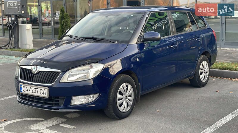 Skoda Fabia 2012 Skoda Fabia 2012