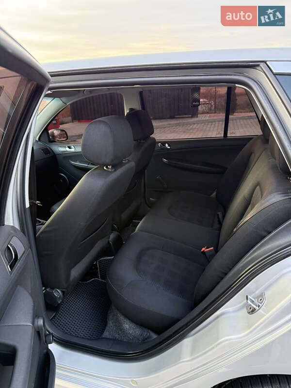 Хэтчбек Skoda Fabia 2005 в Виннице фото 9 Хэтчбек Skoda Fabia 2005 в Виннице