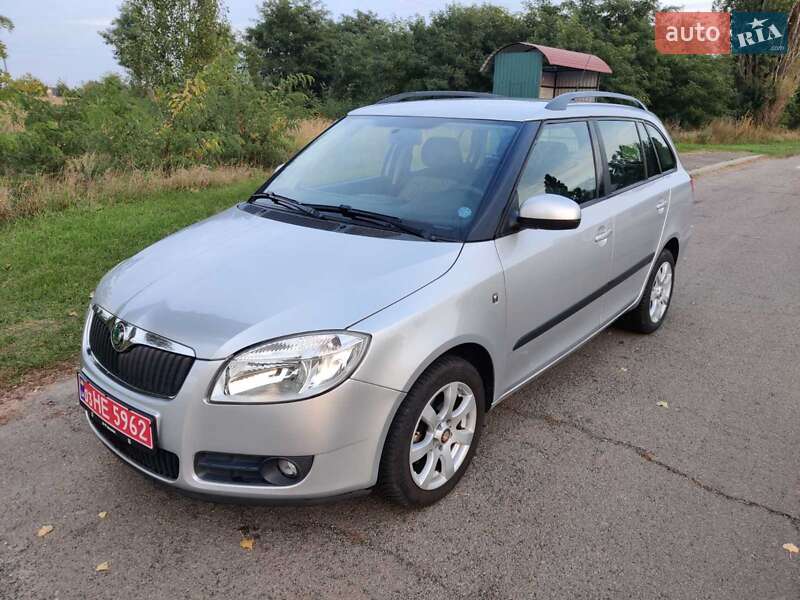 Универсал Skoda Fabia 2010 в Барышевке