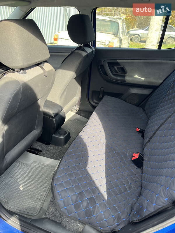 Хэтчбек Skoda Fabia 2010 в Каменец-Подольском