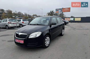 Универсал Skoda Fabia 2008 в Полтаве