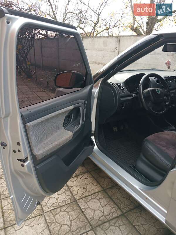 Хэтчбек Skoda Fabia 2011 в Сумах фото 8 Хэтчбек Skoda Fabia 2011 в Сумах