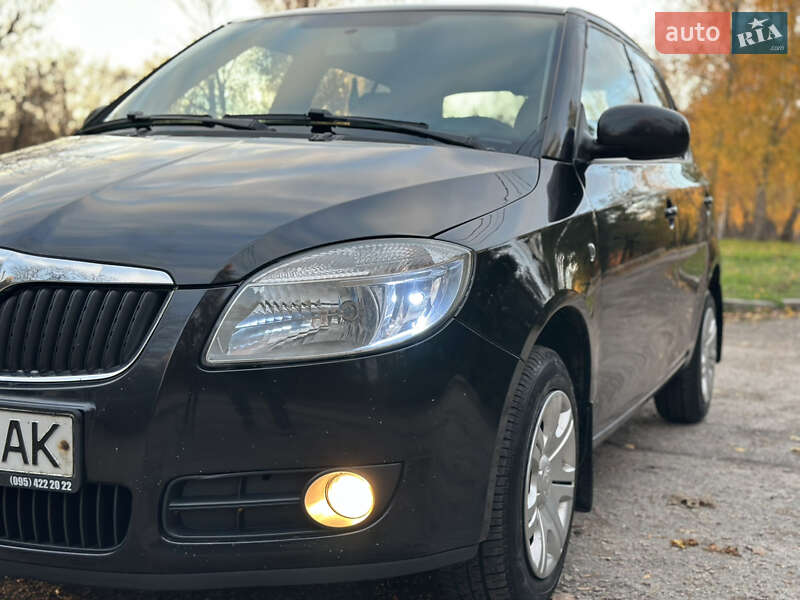 Хэтчбек Skoda Fabia 2007 в Харькове