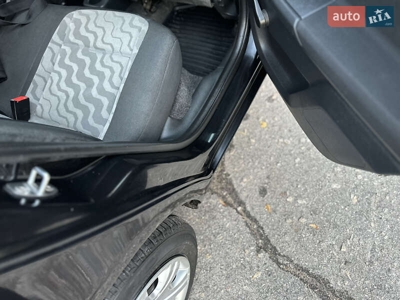 Хэтчбек Skoda Fabia 2007 в Харькове