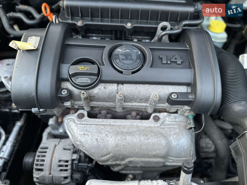 Хэтчбек Skoda Fabia 2007 в Харькове