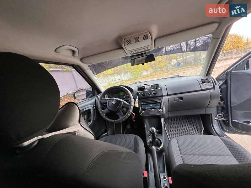 Хетчбек Skoda Fabia 2010 в Тернополі