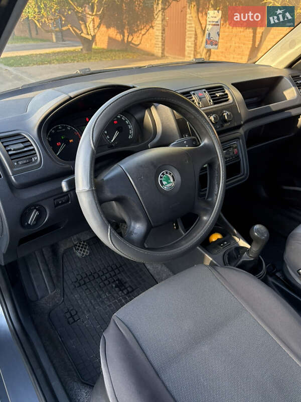 Хэтчбек Skoda Fabia 2008 в Киеве