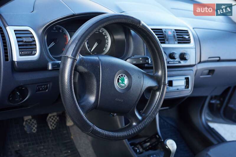 Хэтчбек Skoda Fabia 2007 в Жмеринке