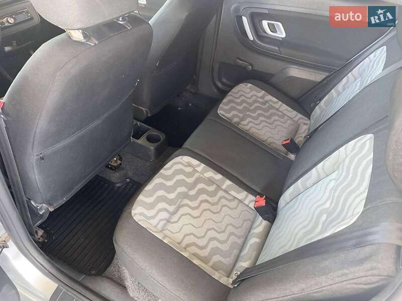 Хэтчбек Skoda Fabia 2008 в Николаеве фото 23 Хэтчбек Skoda Fabia 2008 в Николаеве