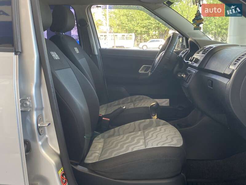 Хэтчбек Skoda Fabia 2008 в Николаеве фото 26 Хэтчбек Skoda Fabia 2008 в Николаеве