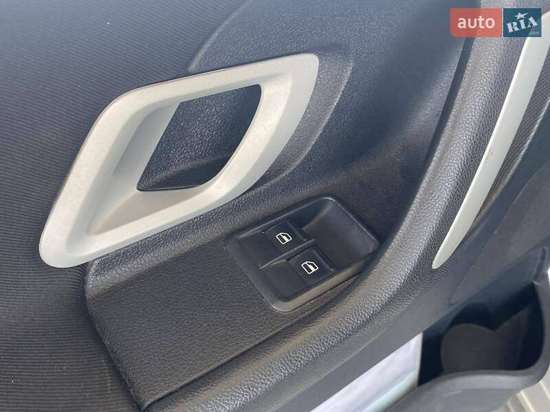 Хэтчбек Skoda Fabia 2008 в Николаеве фото 33 Хэтчбек Skoda Fabia 2008 в Николаеве