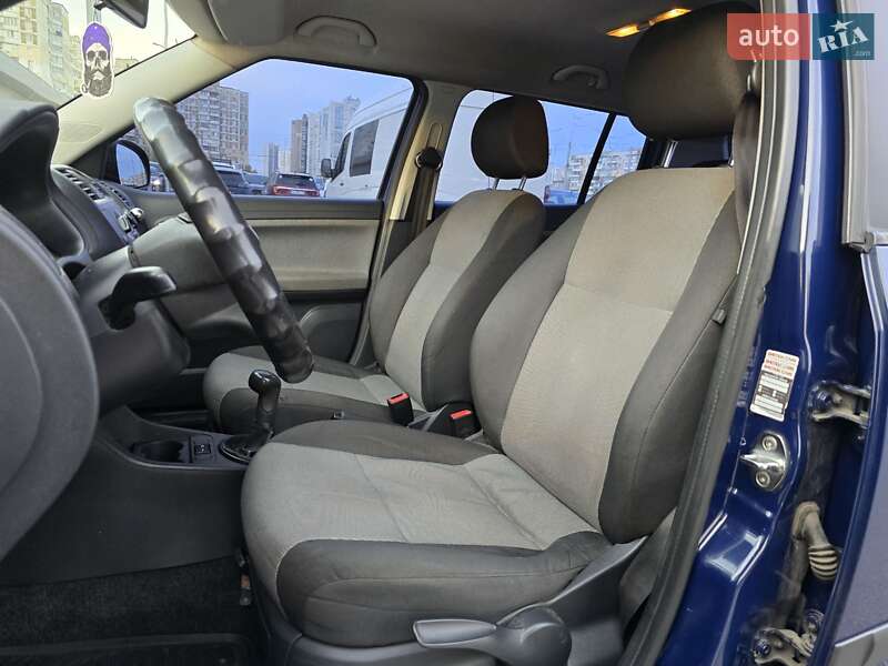 Хетчбек Skoda Fabia 2012 в Києві