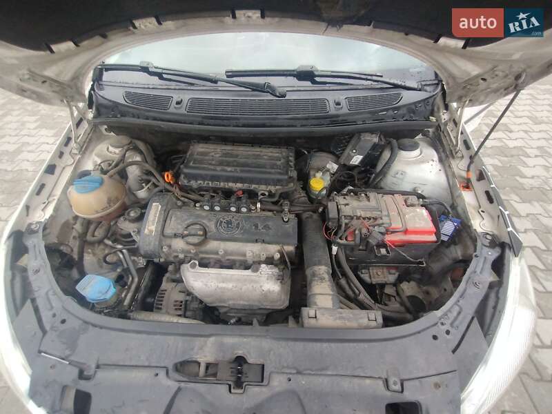 Хэтчбек Skoda Fabia 2011 в Львове фото 8 Хэтчбек Skoda Fabia 2011 в Львове