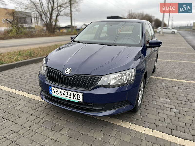 Хэтчбек Skoda Fabia 2016 в Виннице фото Хэтчбек Skoda Fabia 2016 в Виннице