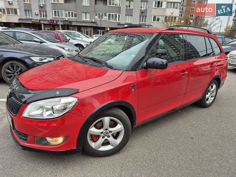Универсал Skoda Fabia 2014 в Киеве фото 2 Универсал Skoda Fabia 2014 в Киеве