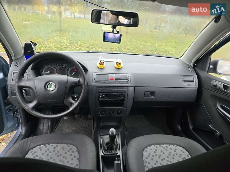 Хетчбек Skoda Fabia 2005 в Харкові
