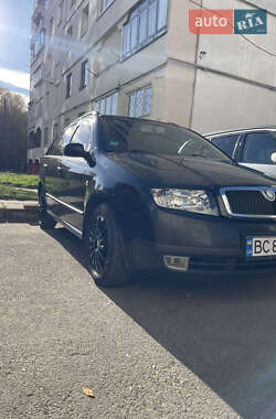 Универсал Skoda Fabia 2004 в Львове