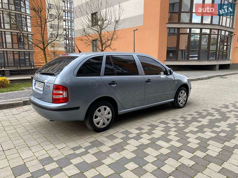 Универсал Skoda Fabia 2005 в Ивано-Франковске