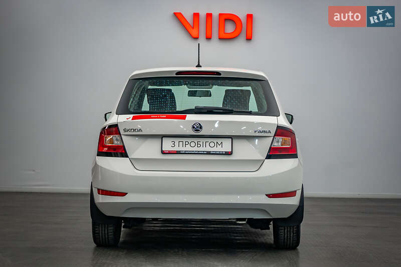 Хэтчбек Skoda Fabia 2018 в Киеве