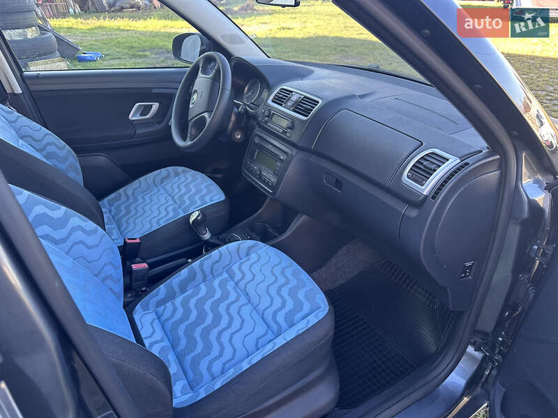 Универсал Skoda Fabia 2009 в Киверцах фото 17 Универсал Skoda Fabia 2009 в Киверцах