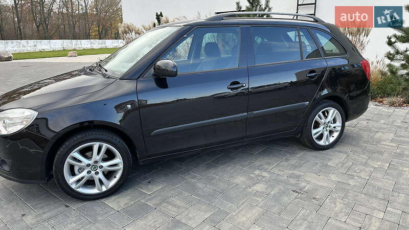 Универсал Skoda Fabia 2009 в Луцке фото 4 Универсал Skoda Fabia 2009 в Луцке