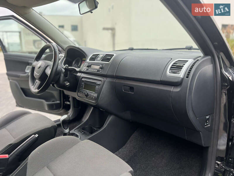 Универсал Skoda Fabia 2009 в Луцке фото 13 Универсал Skoda Fabia 2009 в Луцке