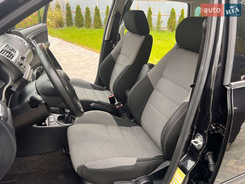 Универсал Skoda Fabia 2009 в Луцке фото 24 Универсал Skoda Fabia 2009 в Луцке