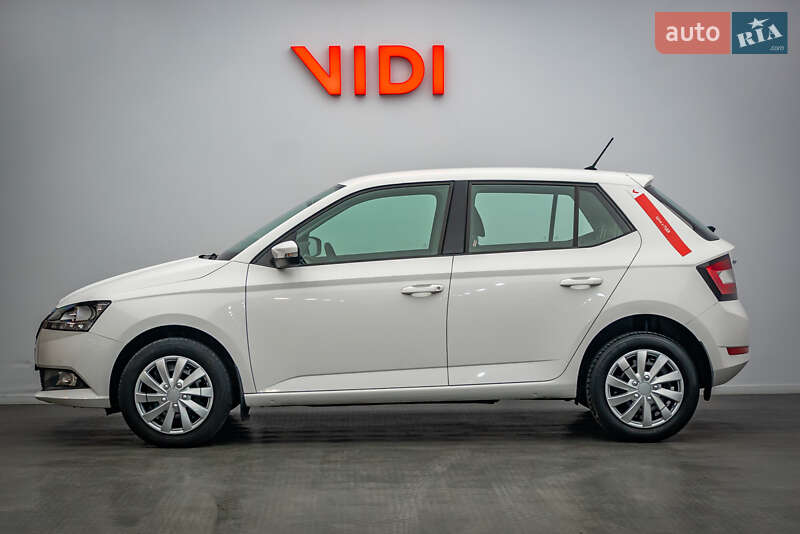 Хэтчбек Skoda Fabia 2018 в Киеве