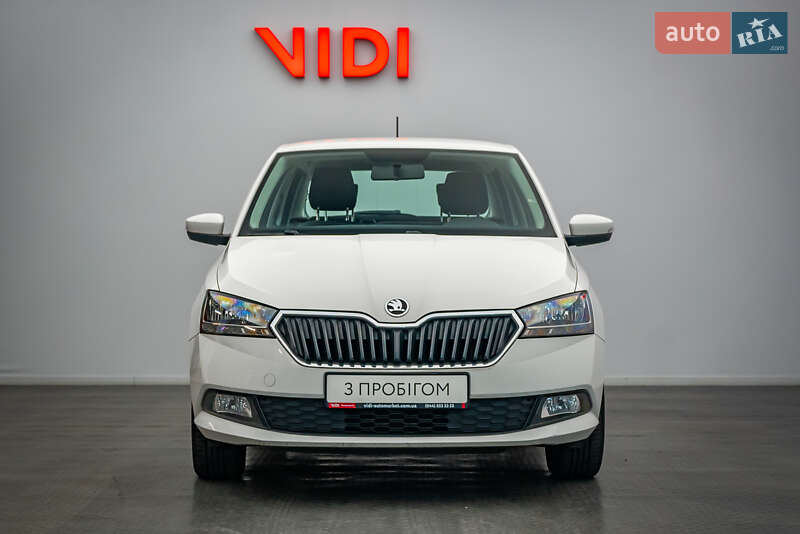 Хэтчбек Skoda Fabia 2018 в Киеве