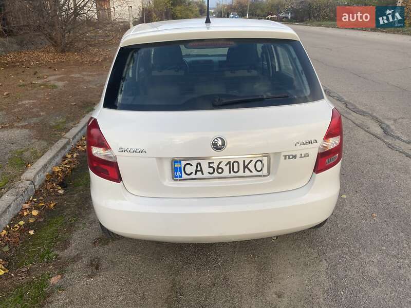 Хэтчбек Skoda Fabia 2014 в Мироновке фото 5 Хэтчбек Skoda Fabia 2014 в Мироновке