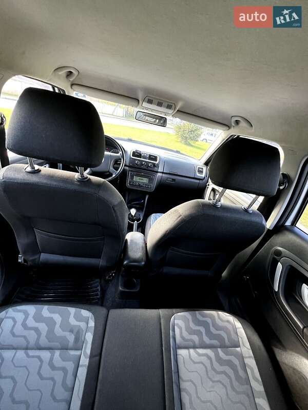 Хэтчбек Skoda Fabia 2008 в Ужгороде