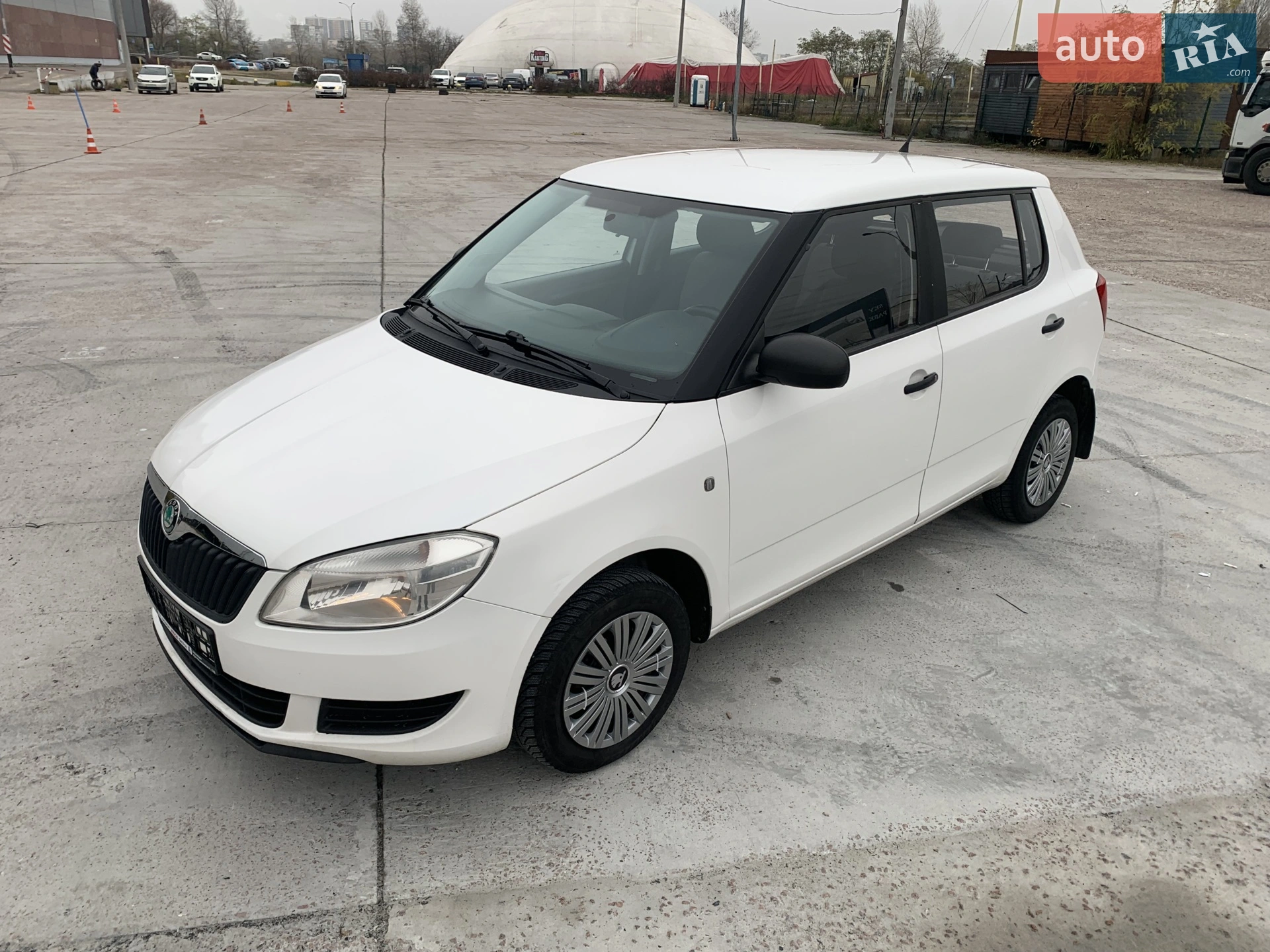 2011 Skoda Fabia - мініатюра 21