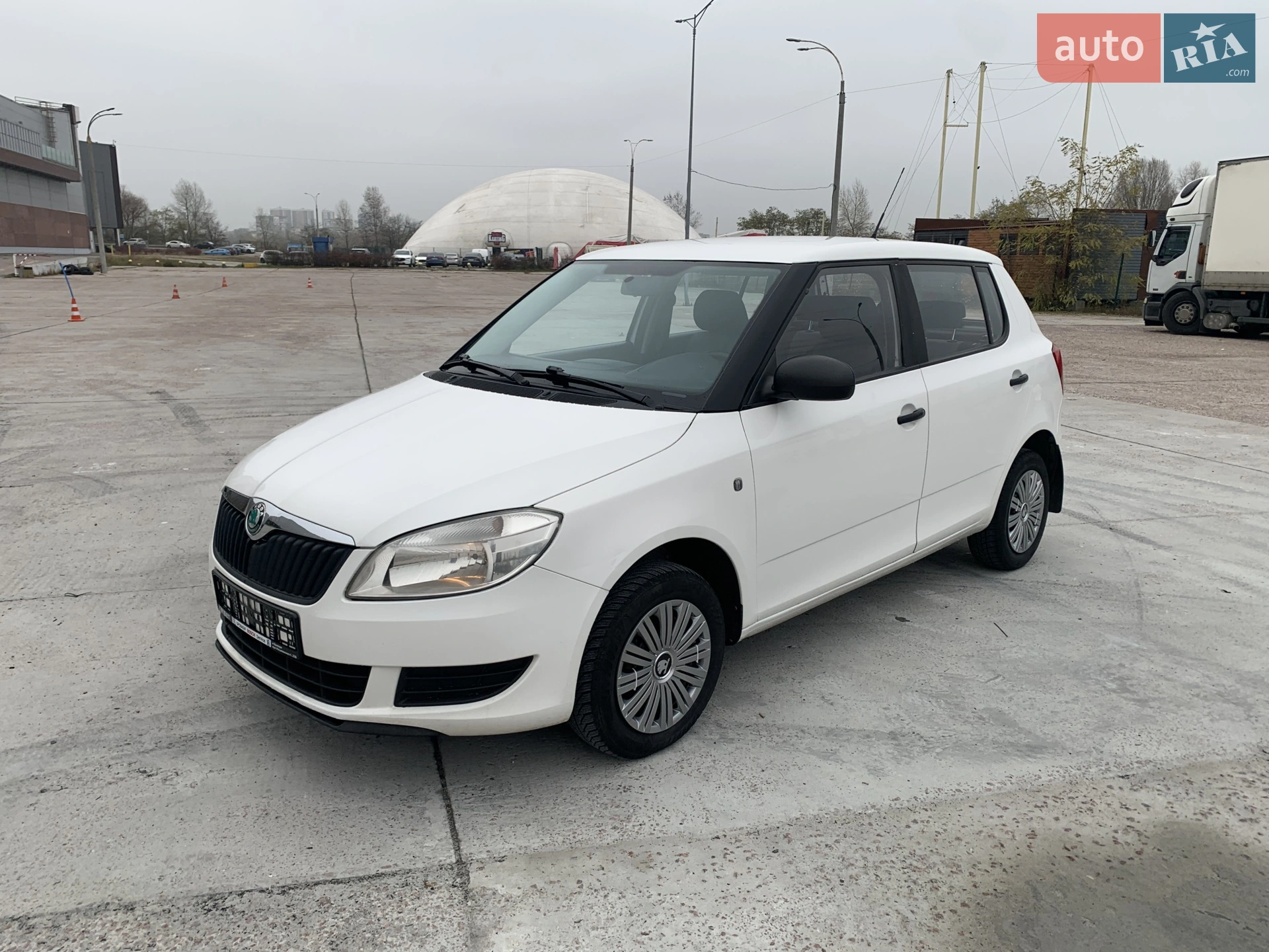 2011 Skoda Fabia - мініатюра 31