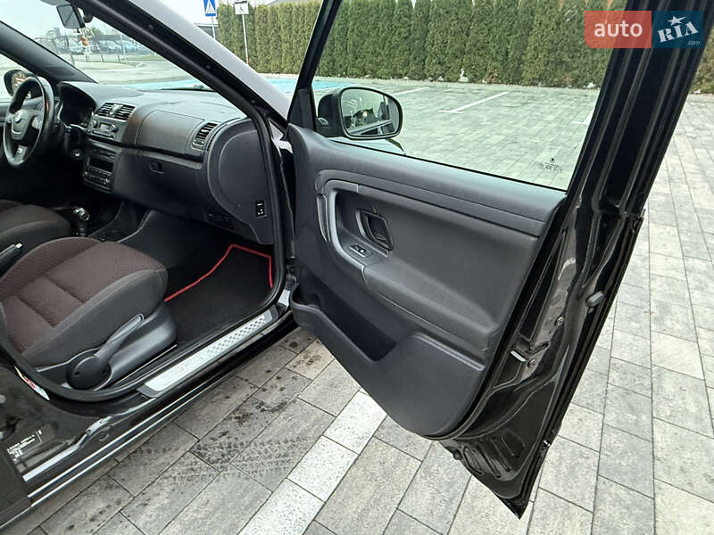 Универсал Skoda Fabia 2010 в Луцке фото 25 Универсал Skoda Fabia 2010 в Луцке