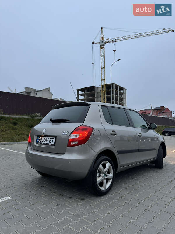 Хэтчбек Skoda Fabia 2008 в Тернополе