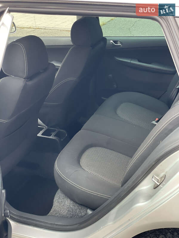 Универсал Skoda Fabia 2007 в Корсуне-Шевченковском