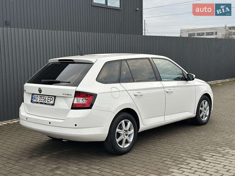 Универсал Skoda Fabia 2015 в Ужгороде фото 7 Универсал Skoda Fabia 2015 в Ужгороде