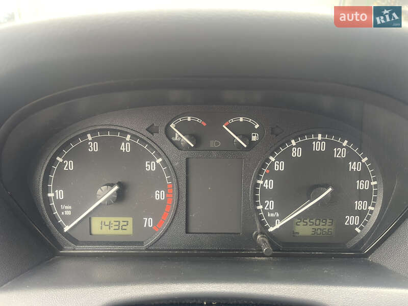 Універсал Skoda Fabia 2003 в Білій Церкві фото 28 Універсал Skoda Fabia 2003 в Білій Церкві