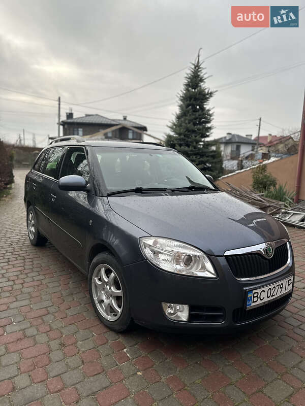 Универсал Skoda Fabia 2008 в Золочеве