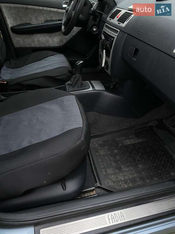 Універсал Skoda Fabia 2003 в Жовкві фото 13 Універсал Skoda Fabia 2003 в Жовкві