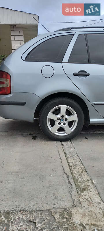 Универсал Skoda Fabia 2006 в Киеве фото 3 Универсал Skoda Fabia 2006 в Киеве