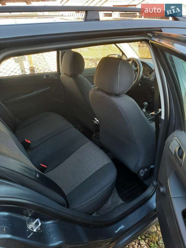 Універсал Skoda Fabia 2006 в Тернополі