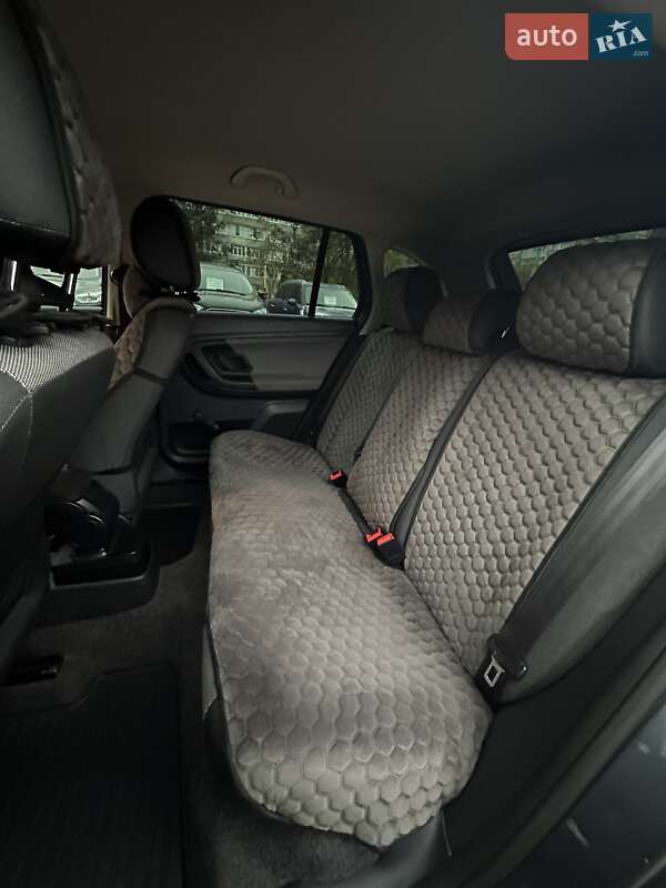 Універсал Skoda Fabia 2009 в Сумах